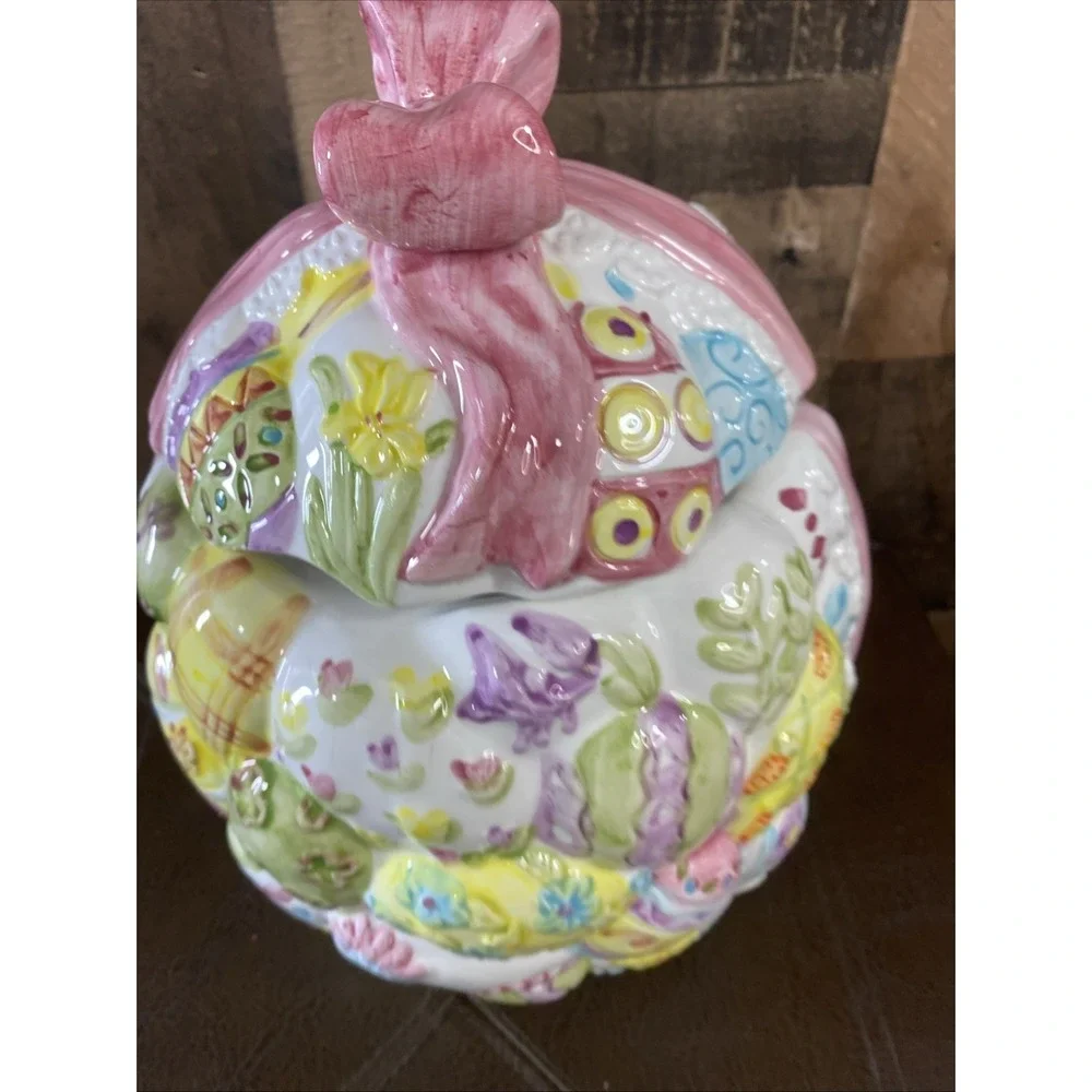 PBC International 3D‎ Easter Egg Cookie Jar Vintage Holiday Ribbon Bow 8x10
